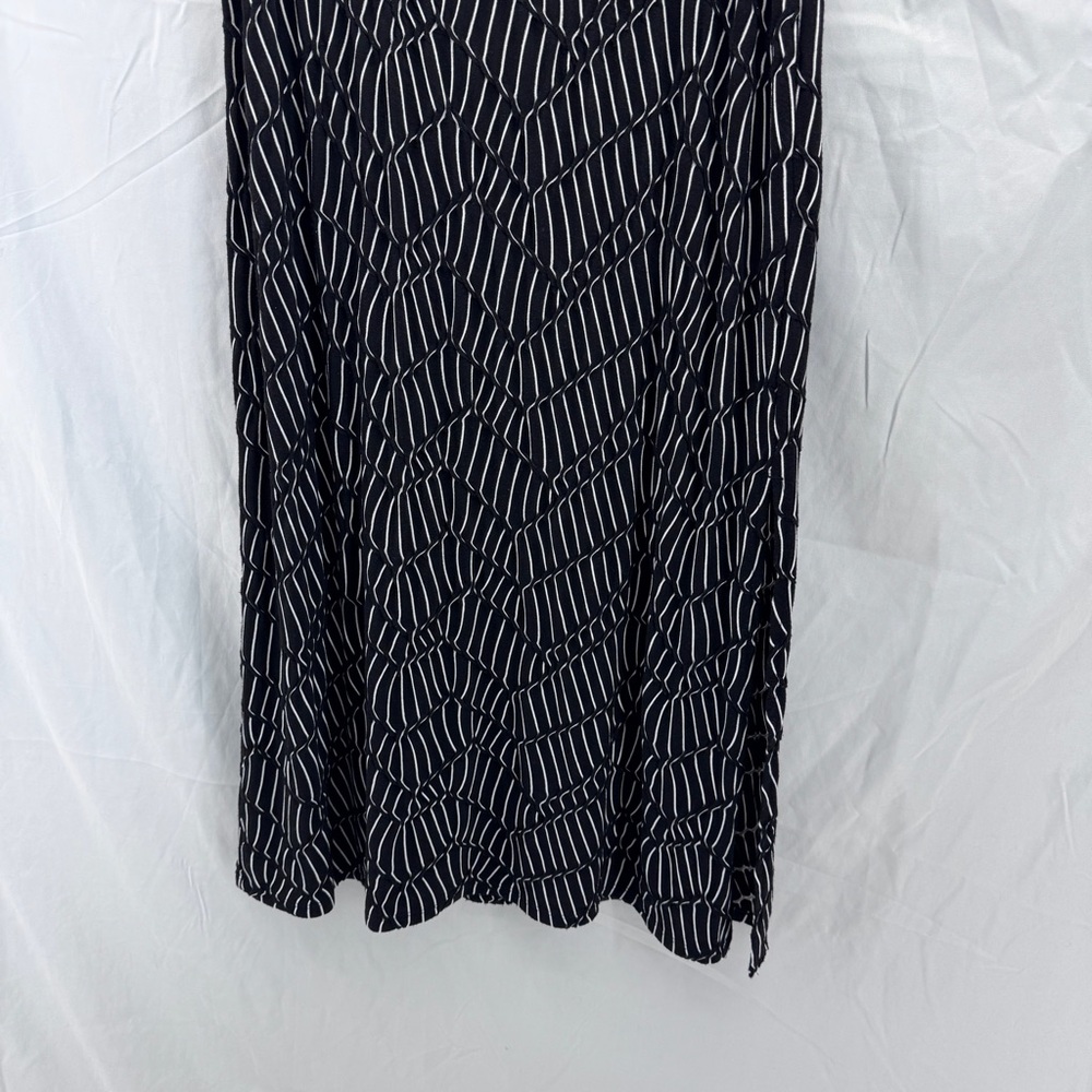 Chico's Black & White Abstract Geometric Textured Maxi Skirt Boho 90’s Revival - Picture 11 of 11